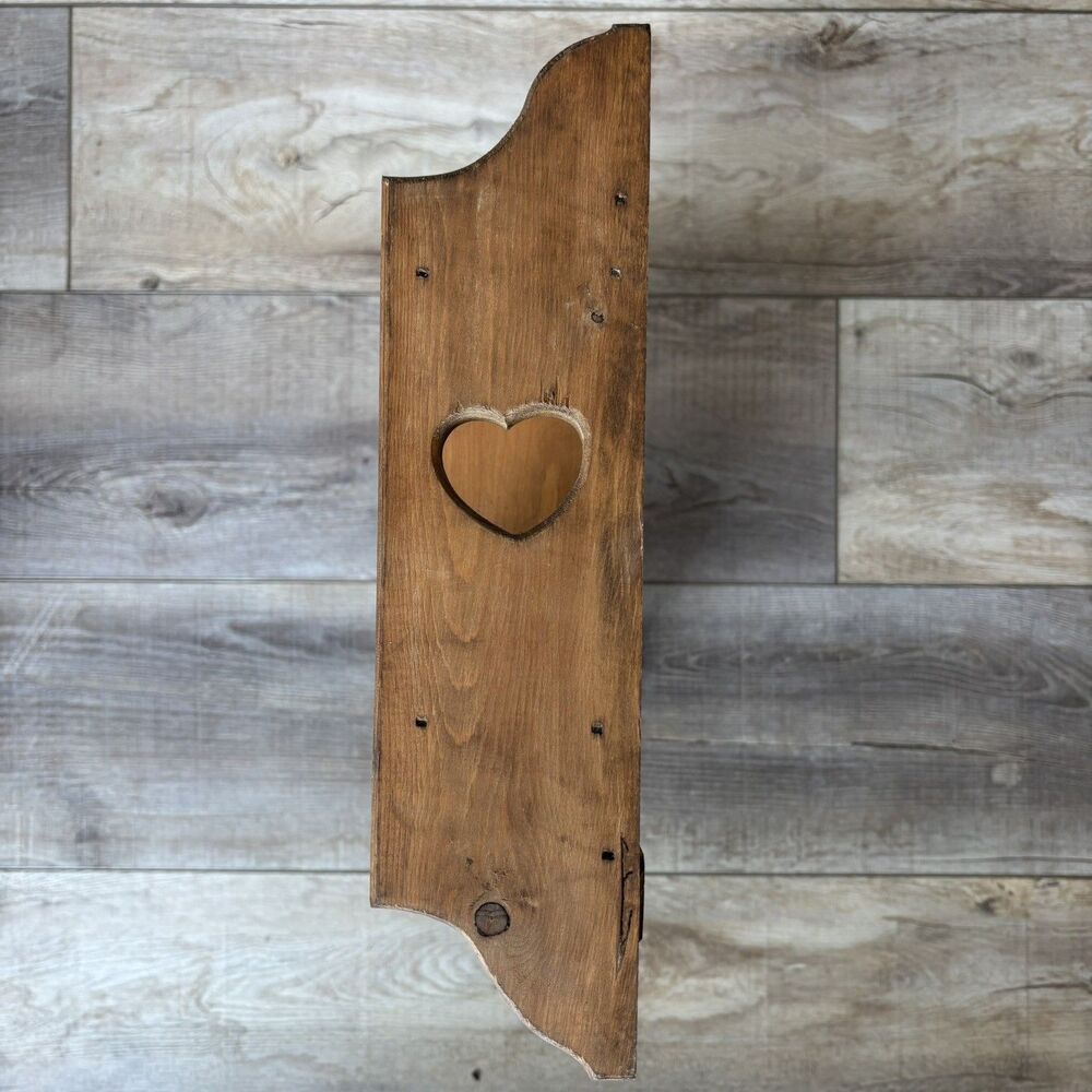 Vtg Wood Heart Door Wall Knick Knack Curio Trinket Shelf Knobs Cottage Farmhouse - Picture 6 of 12